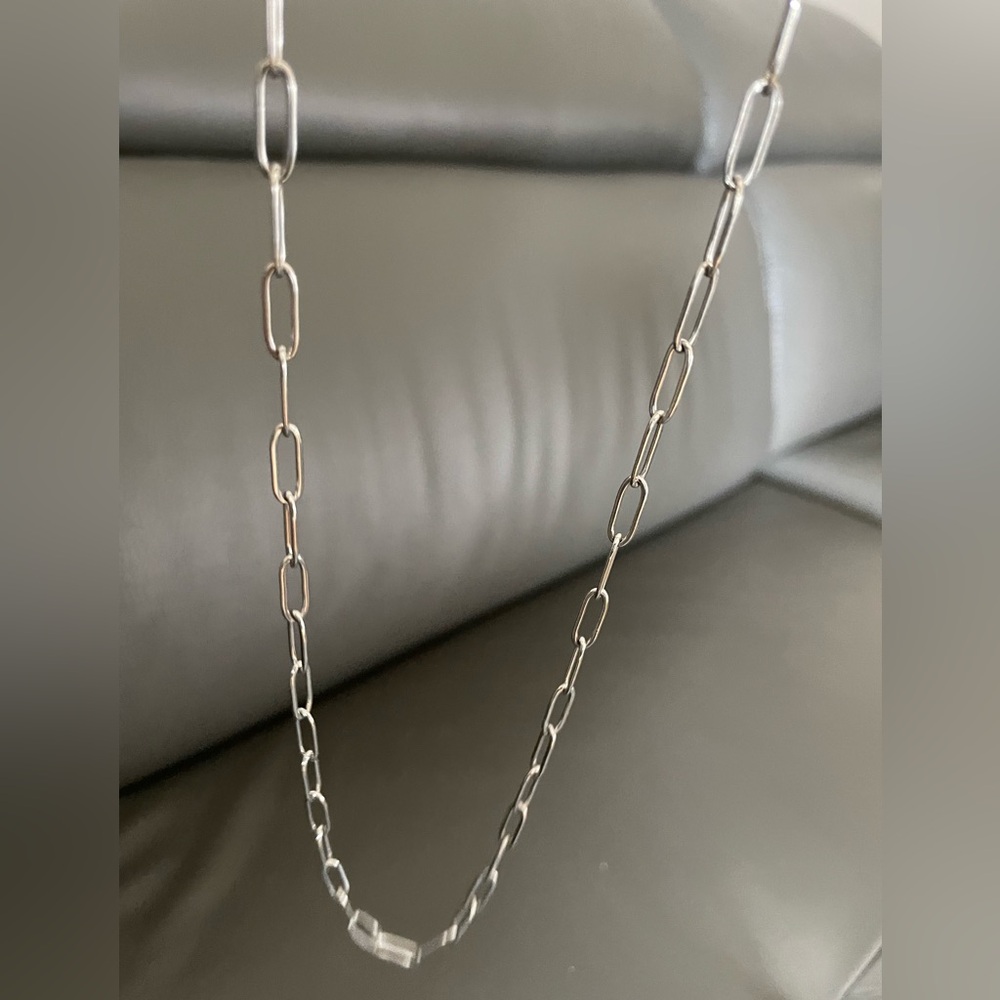 Elegant Silver plated Paperclip Chain Necklace unisex